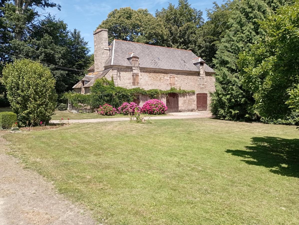 Chateau Du Bois-Riou Quévert Exterior photo