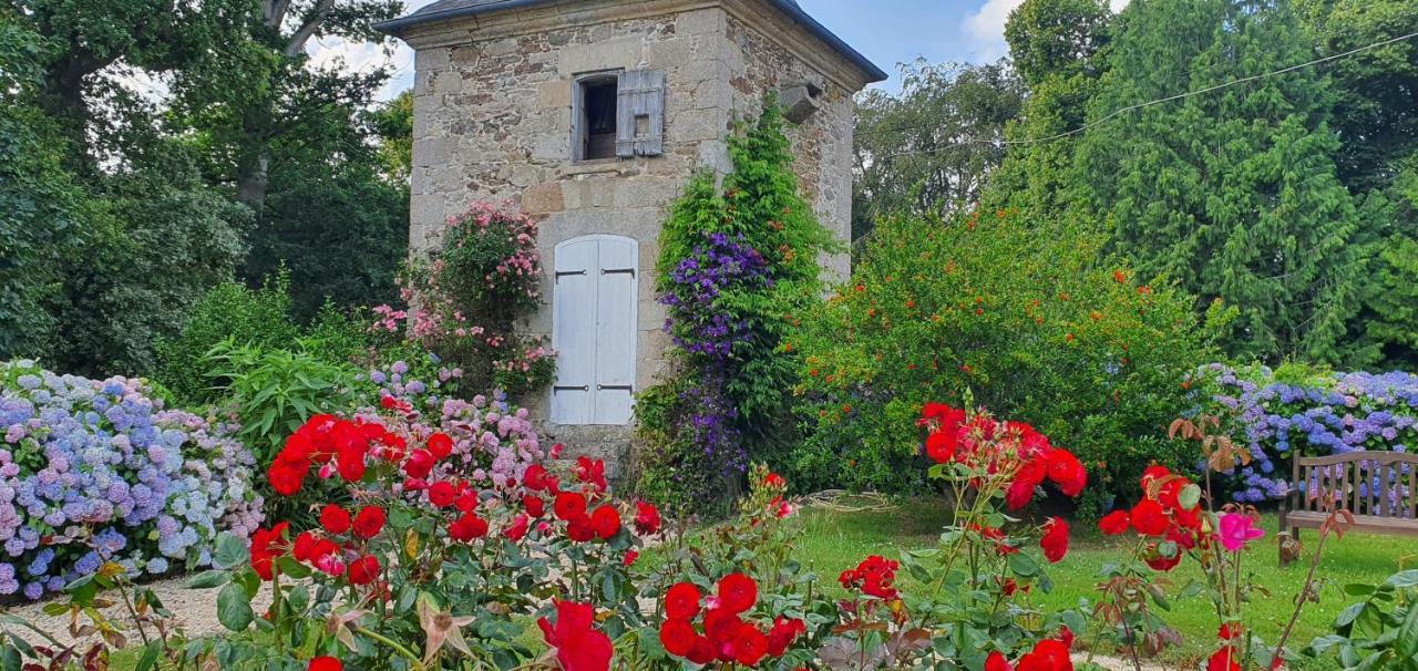 Chateau Du Bois-Riou Quévert Exterior photo